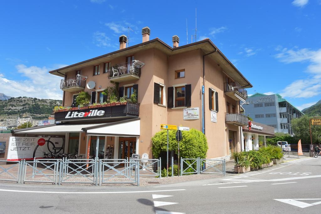 Casa Barcelli Sport & Family Apartments Torbole Sul Garda Luaran gambar